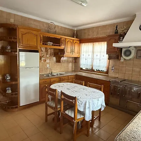 بيت للعطل Vivenda Ribeiro Curvos