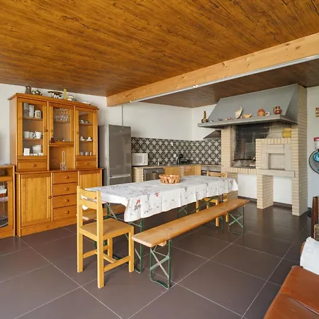 Holiday home Vivenda Ribeiro *
