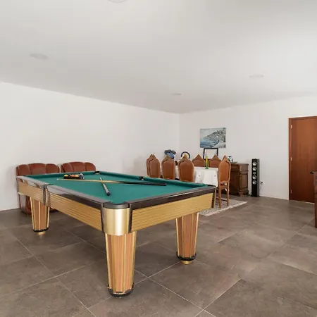 Holiday home Vivenda Ribeiro *